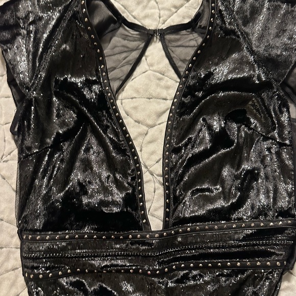 VICTORIA'S SECRET VERY SEXY SHINE
VELVET PLUNGE BODYSUIT/TEDDY - Picture 8 of 12